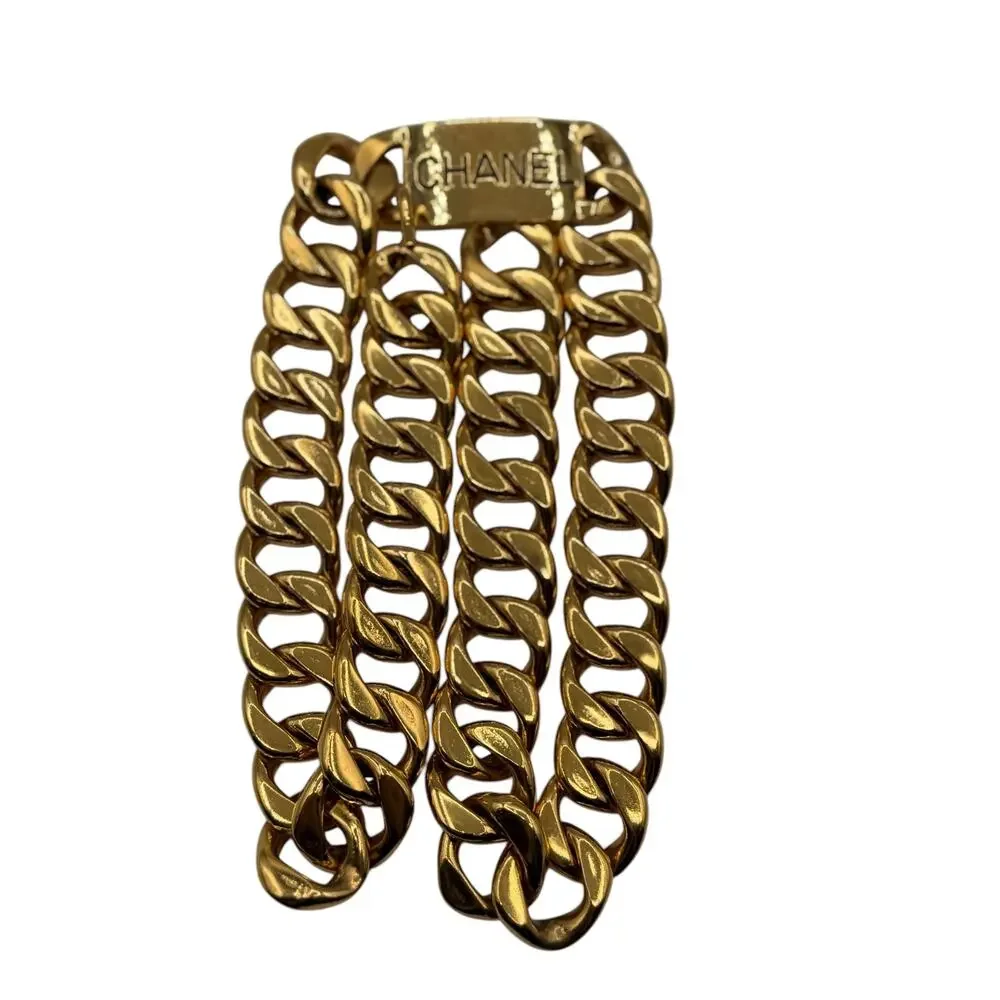 CHANEL gold logo